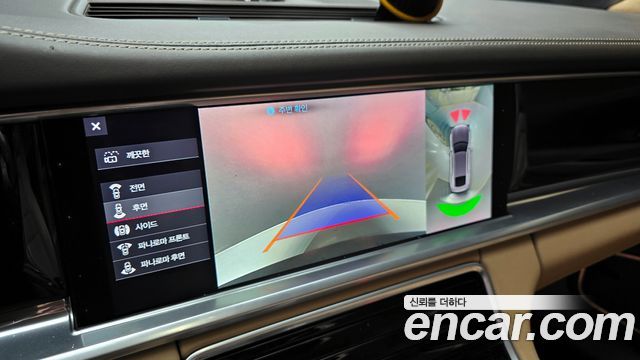 Porsche Panamera 2018 — photo 15