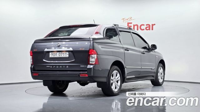 KG Mobility KORANDO 2017 — photo 2