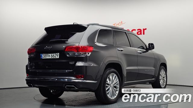Jeep Cherokee 2018 — photo 2