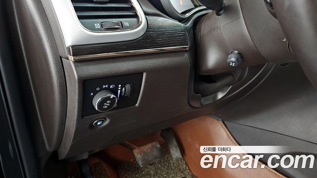 Jeep Cherokee 2018 — photo 27
