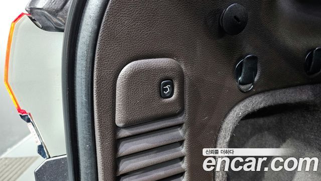 Jeep Cherokee 2018 — photo 31