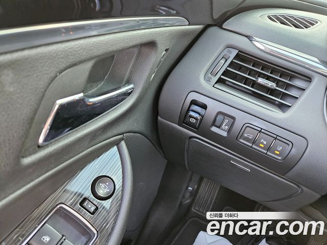 Chevrolet Korea Impala 2016 — photo 16