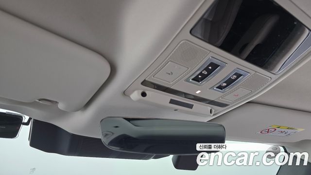 Land Rover Defender 2023 — photo 27