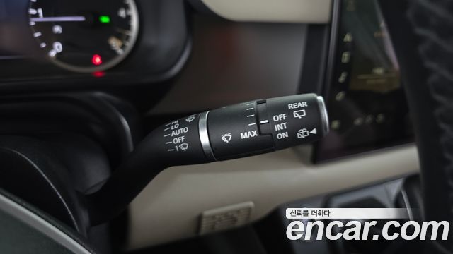 Land Rover Defender 2023 — photo 29