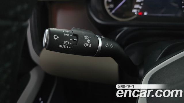 Land Rover Defender 2023 — photo 30