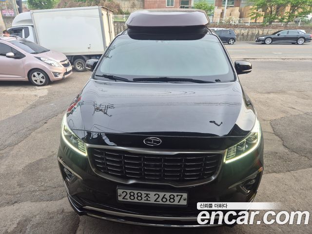 Kia Canival 2020 — photo 3