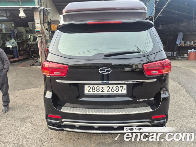 Kia Canival 2020 — photo 4