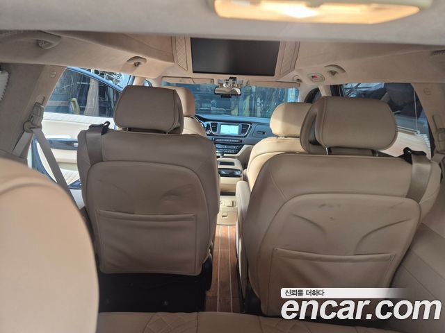 Kia Canival 2020 — photo 9