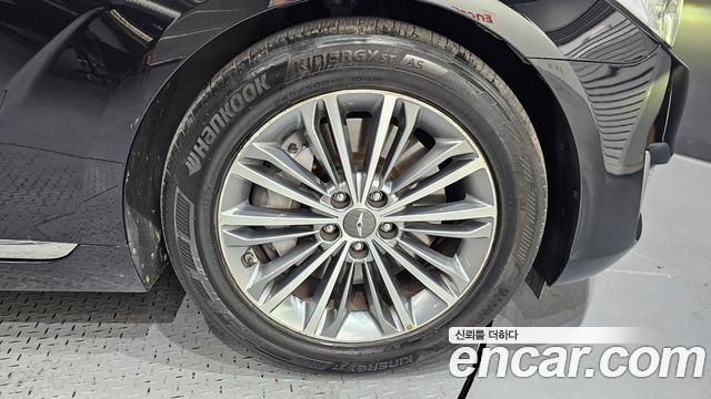 Genesis EQ900 2016 — photo 5