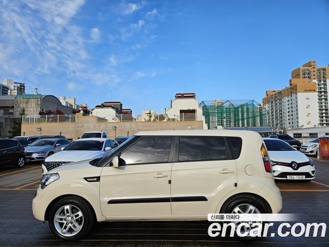 Kia Soul 2011 — photo 8