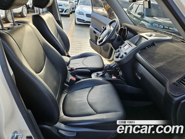 Kia Soul 2011 — photo 11