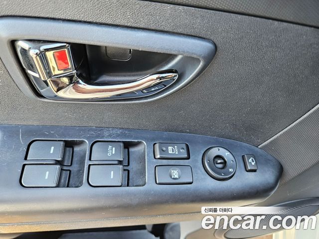 Kia Soul 2011 — photo 17