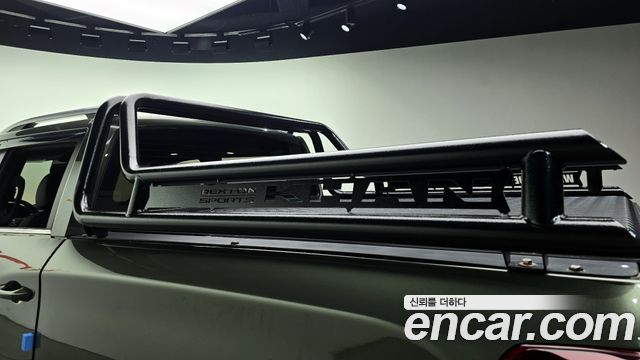 KG Mobility Rexton 2021 — photo 32