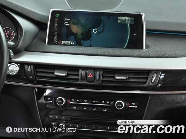 BMW X5 2014 — photo 14