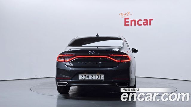 Hyundai Grandeur 2018 — photo 4