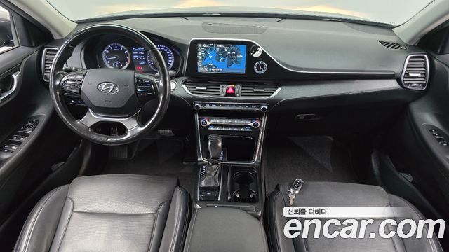 Hyundai Grandeur 2018 — photo 10