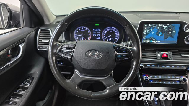 Hyundai Grandeur 2018 — photo 19