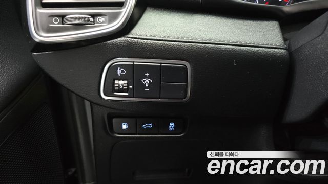 Hyundai Grandeur 2018 — photo 31