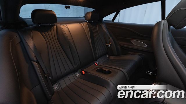 Mercedes-Benz E-Class 2021 — photo 10