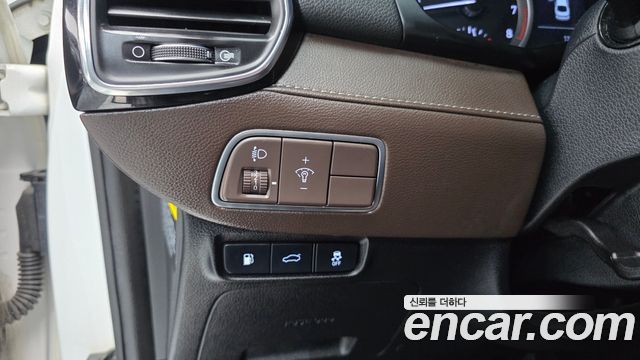 Hyundai Grandeur 2018 — photo 19