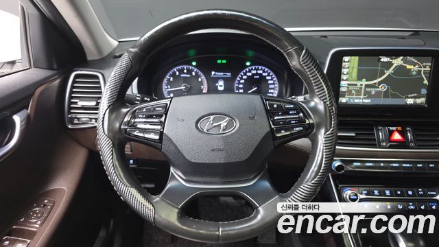 Hyundai Grandeur 2018 — photo 20