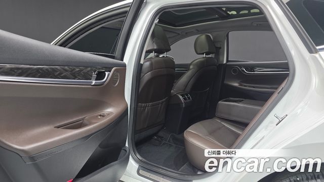 Hyundai Grandeur 2018 — photo 24