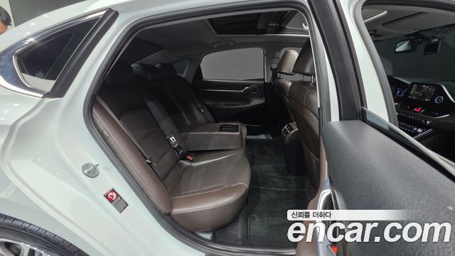 Hyundai Grandeur 2018 — photo 26