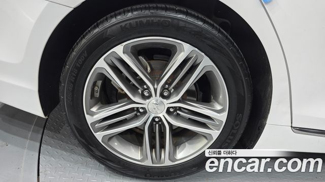 Hyundai Grandeur 2018 — photo 7