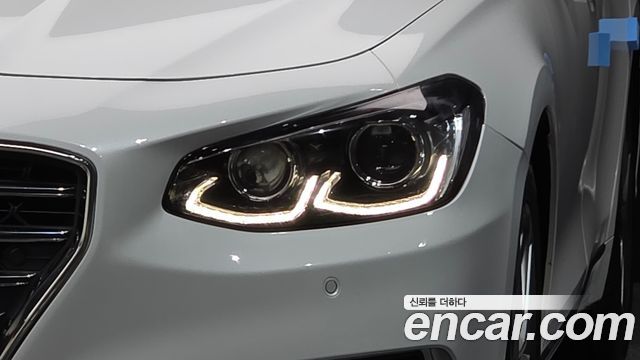 Hyundai Grandeur 2018 — photo 8