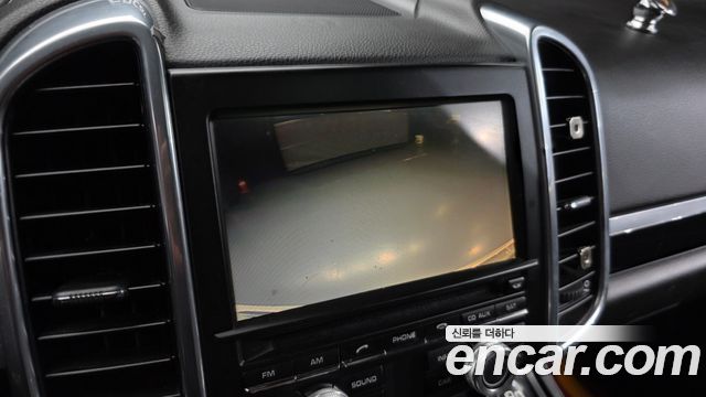 Porsche Cayenne 2012 — photo 15