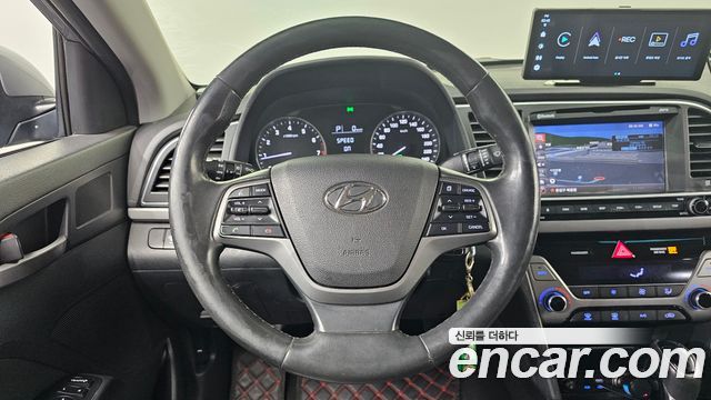 Hyundai AVANTE 2016 — photo 20