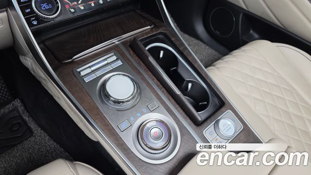 Genesis GV80 2023 — photo 12
