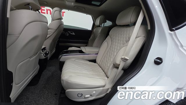 Genesis GV80 2023 — photo 18