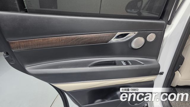 Genesis GV80 2023 — photo 15