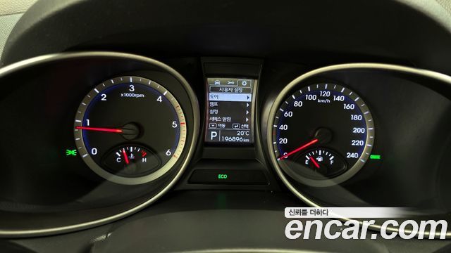 Hyundai Santafe 2015 — photo 8