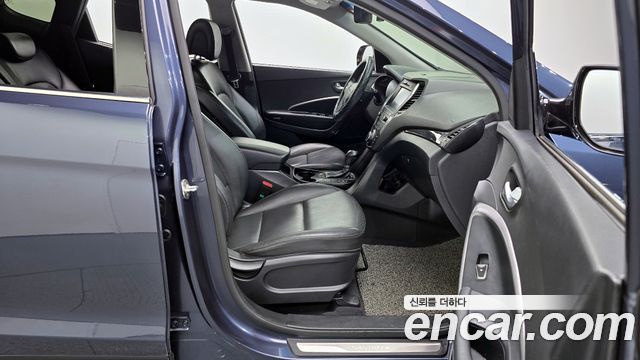 Hyundai Santafe 2015 — photo 11