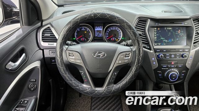Hyundai Santafe 2015 — photo 13