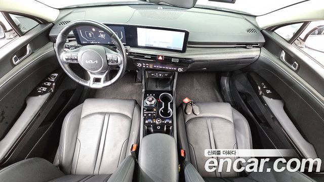 Kia K5 2024 — photo 10