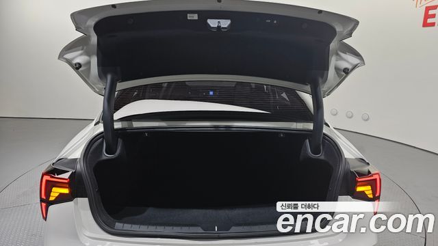 Kia K5 2024 — photo 22