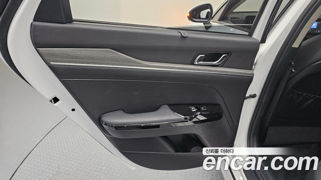 Kia K5 2024 — photo 15