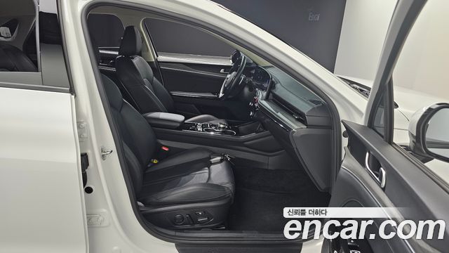 Kia K5 2024 — photo 16