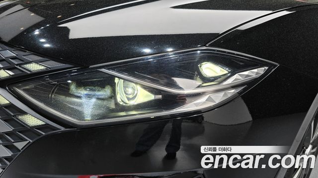 Hyundai Grandeur 2023 — photo 8