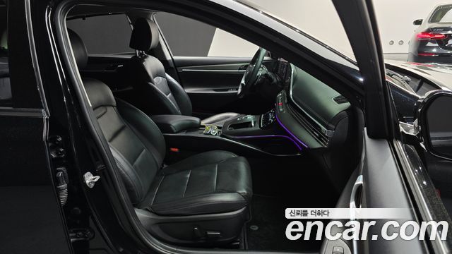Hyundai Grandeur 2023 — photo 16