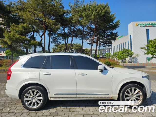 Volvo XC90 2018 — photo 4