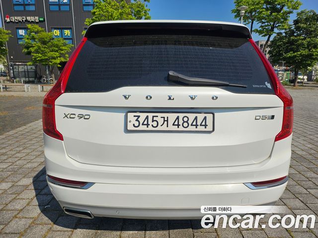 Volvo XC90 2018 — photo 6