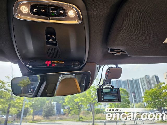 Volvo XC90 2018 — photo 20