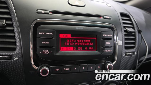 Kia K3 2018 — photo 20