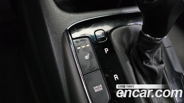 Kia K3 2018 — photo 27