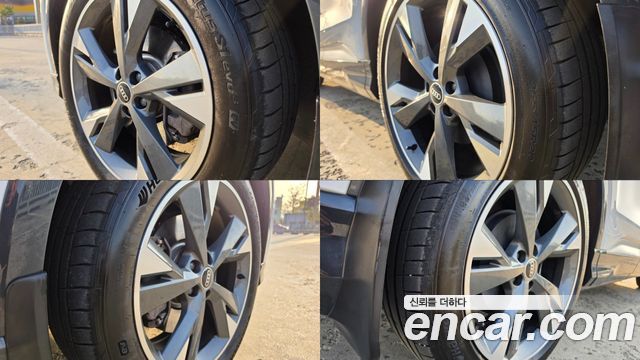 Audi Q4 e-tron 2023 — photo 20