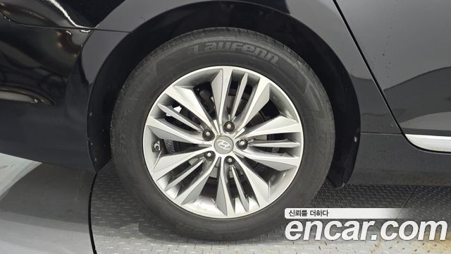 Hyundai Grandeur 2017 — photo 5